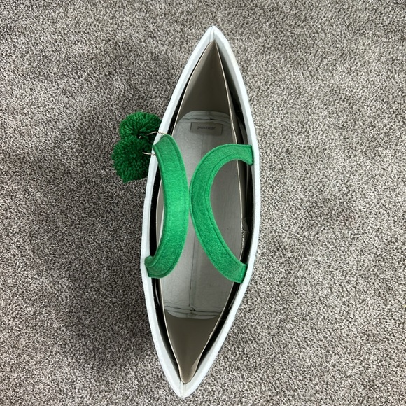 Punctuate Felted Tote Bag PINE CONES New Without Tags. 20.5”W X 13.5”H X 6”D - Picture 5 of 8